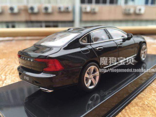 Illustration for article titled 2017 Volvo S90: Is This Volvo's New Flagship?